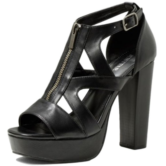 JustFab Shoes - SALE! Eliza Cutout Heeled Sandal Size 10 WIDE 🆕